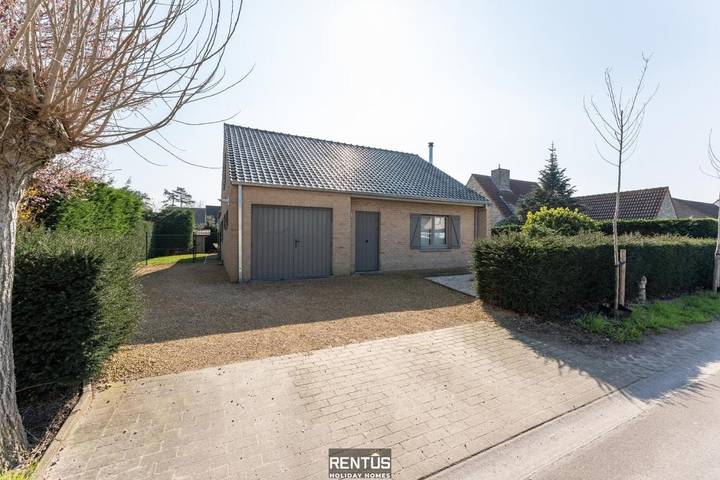 Villa pour 8 personnes, avec Terrasse et Jardin ainsi que Piscine et Vue dans Oostduinkerke