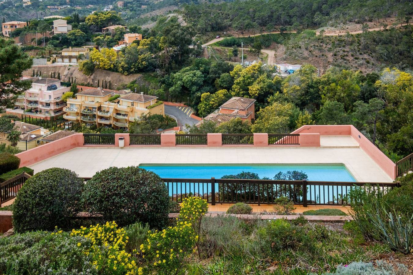 Appartement entier, Appartement 'Mas De La Mer T2 Mezzanine' avec climatisation in Théoule-sur-Mer, Massif de l'Esterel