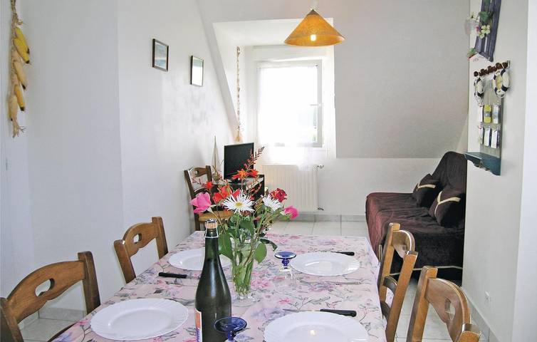 Apartamento vacacional entero, Apartamento Plerguer: Parking, WiFi & Kitchenette in Roz-Landrieux, Región de Saint-Malo