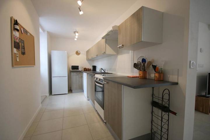 Location de vacances pour 6 personnes, avec vue à Sainte-Foy-la-Grande - 2