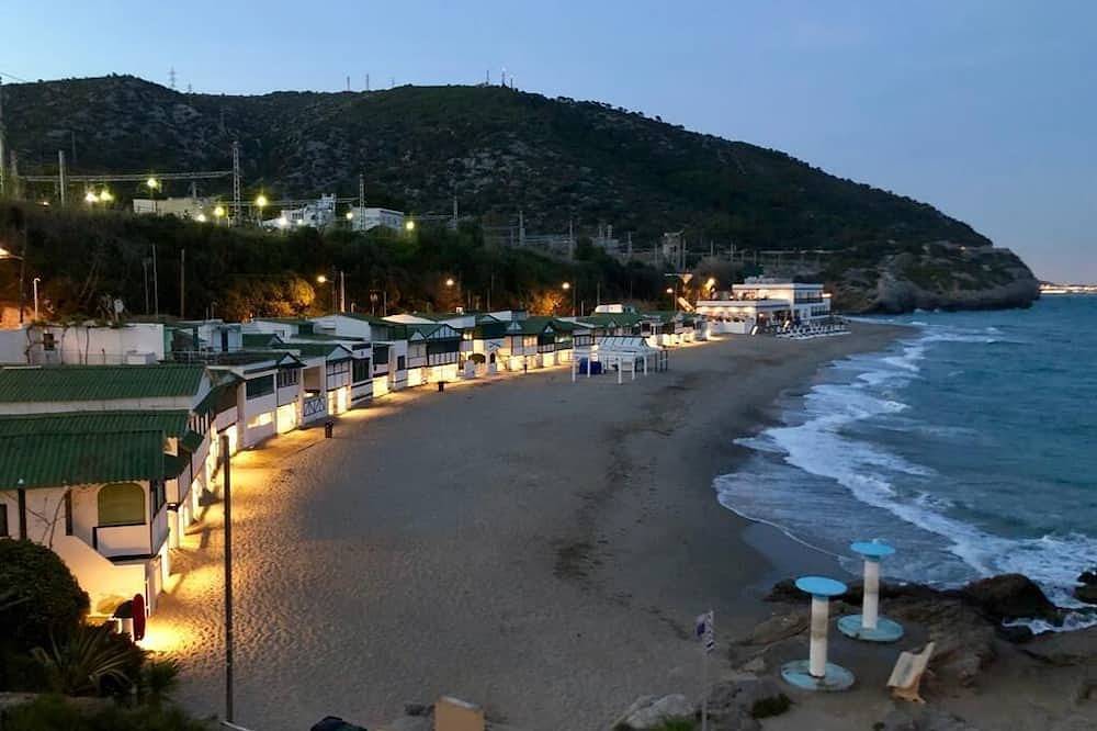 Apartamento entero, Garraf Beach, Seaview - 20 Km Barcelona , 13 Km Airport in Sitges, Garraf