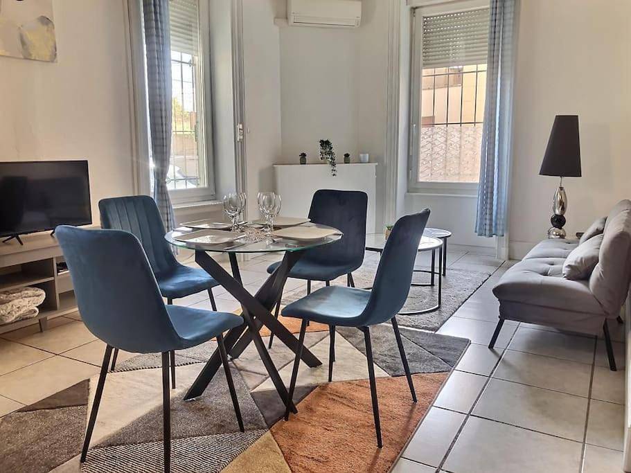 Appartement entier, Appartement Élégant et Confortable coté gare in Ambérieu-en-Bugey, Belley