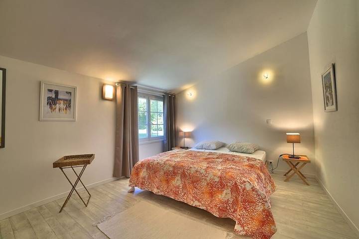 Gîte pour 3 personnes, avec terrasse et piscine à Arvert - 2