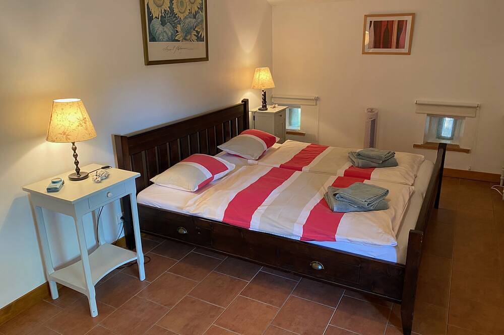 Charmant cottage avec piscine dans la campagne du Sud-Ouest in Monclar-de-Quercy, Tarn-et-Garonne