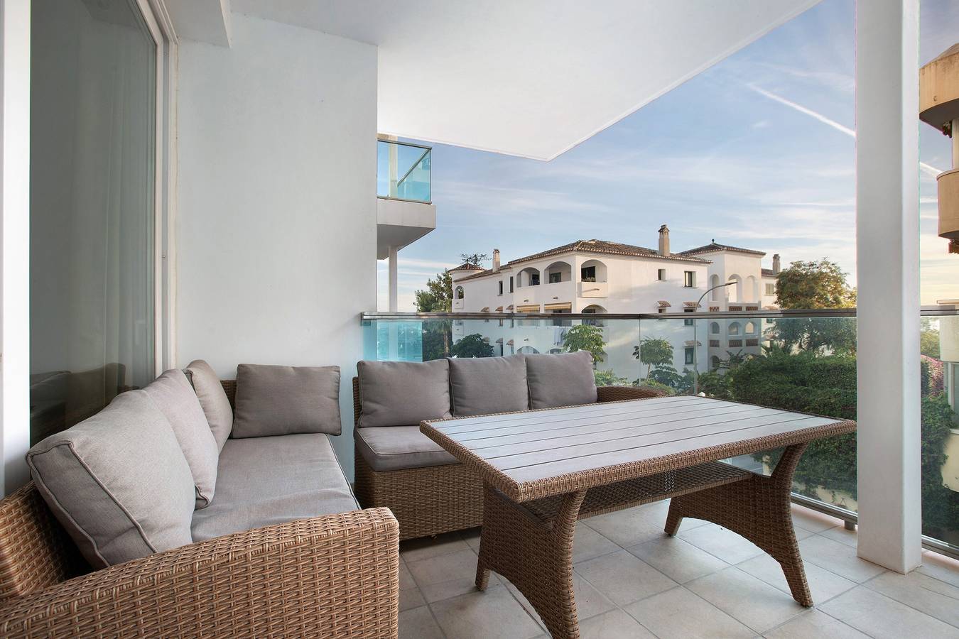 Apartamento entero, Apartamento "Edificio Italia" con terraza privada y Wi-Fi in Torrequebrada, Benalmádena