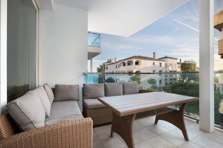 Apartamento entero, Apartamento "Edificio Italia" con terraza privada y Wi-Fi in Torrequebrada, Benalmádena