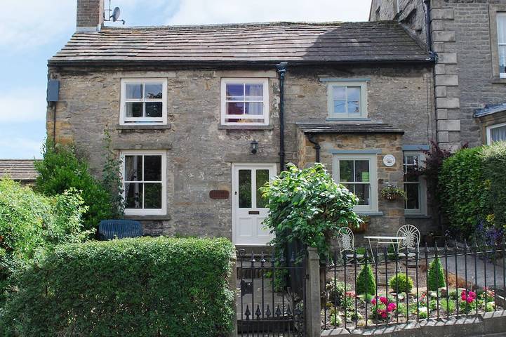 Cottage for 3 people, with garden, with pets in Middleham