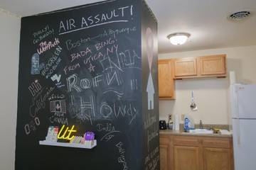 Vacation Rental for 4 Guests in Pittsburgh, Allegheny County, Picture 4