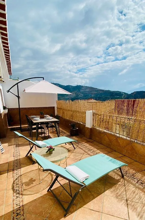 Apartamento de vacaciones para 4 personas, con vistas y terraza - 1