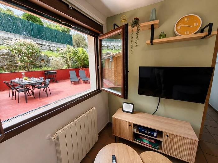 Entire holiday apartment, Oruña - Campo el agua in Oruña, Piélagos
