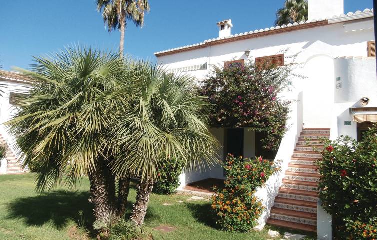 Ferienwohnung für 3 Personen, mit Terrasse und Garten in Dénia - 2