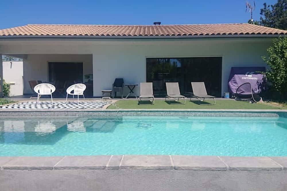 Villa Moderne Avec Piscine in Saint-Martin-de-Londres, Costa mediterránea (Francia)