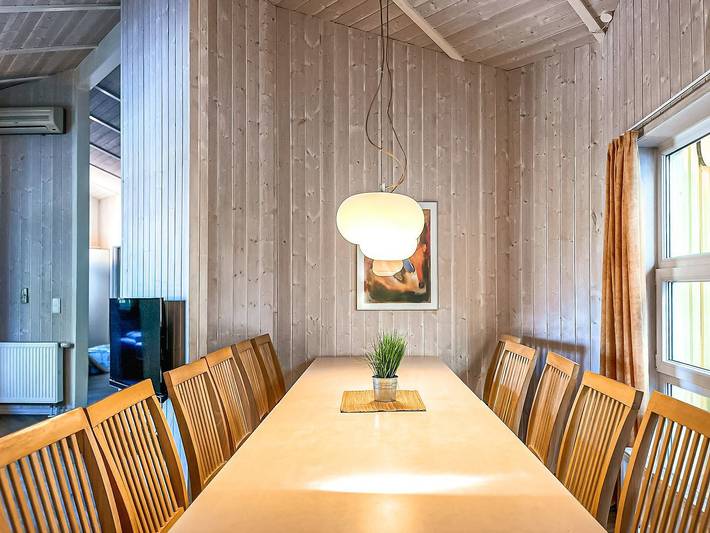 Ferienhaus für 12 Personen, mit Pool und Whirlpool sowie Sauna und Garten an der Ostsee - 2