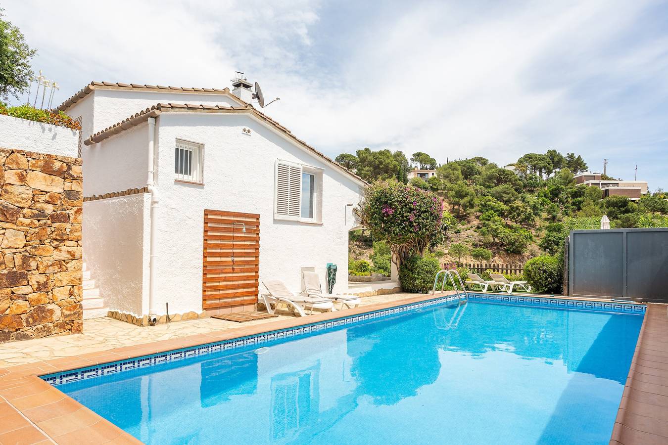 Villa 'Vistamar' mit Meerblick, Wlan und Klimaanlage in Santa Maria de Llorell, Tossa de Mar