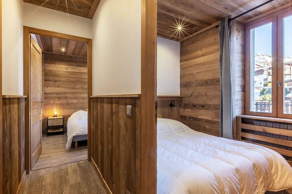Appartement entier, Appartement 4 pièces, 8 pers, centre village, prox. remontées, Wifi, parking, La Clusaz in La Clusaz, Région d'Annecy
