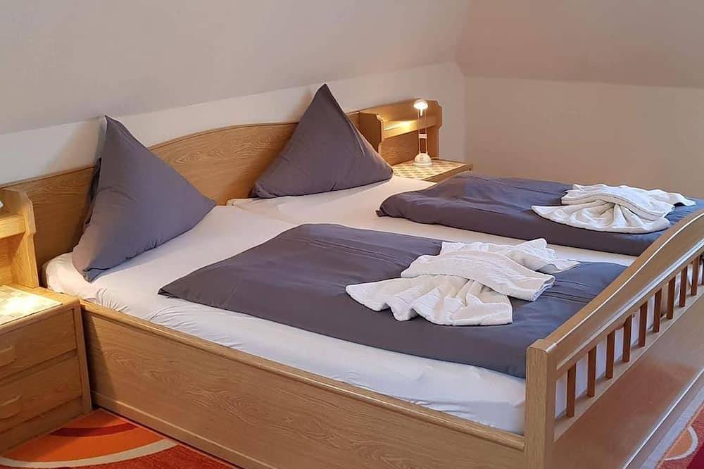 Ganze Wohnung, Ferienwohnung Floppy Hansi Og 3 - Haus Floppy Hansi in St. Peter-Ording, Eiderstedt