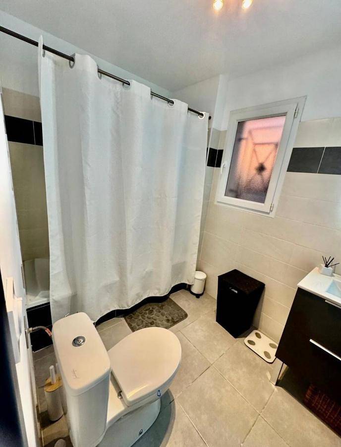 Location de vacances pour 6 personnes, avec jardin à Restinclières - 4