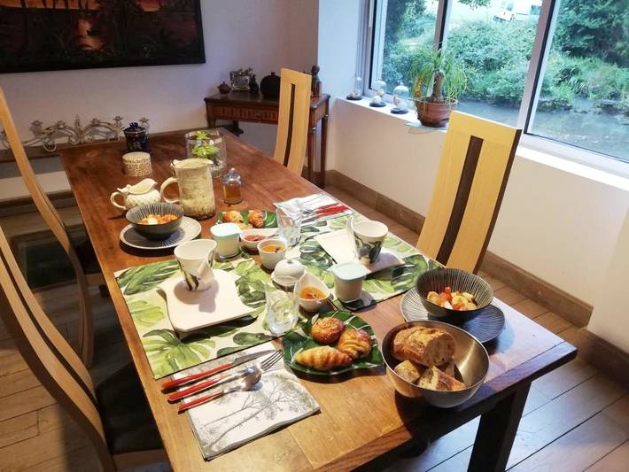 Chambre d’hôte pour 2 personnes, avec jardin ainsi que piscine et vue, animaux acceptés à Monflanquin - 4