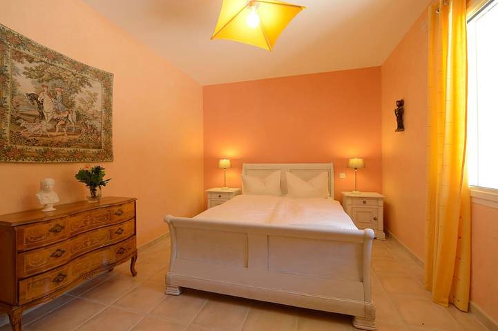 Location de vacances pour 6 personnes, avec jacuzzi et jardin, animaux acceptés à Beaumont-du-Périgord - 3