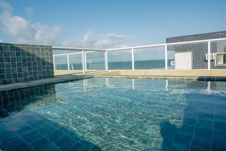 Casas e apartamentos de temporada para 6 pessoas, com balcão e jardim e ainda jacuzzi and piscina em Parnamirim