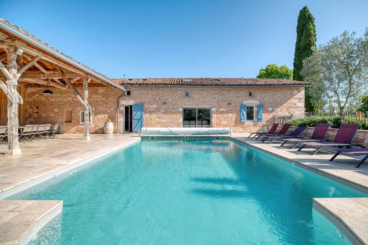 Villa pour 16 personnes, avec jacuzzi ainsi que jardin et sauna, animaux acceptés dans le Tarn-et-Garonne - 2