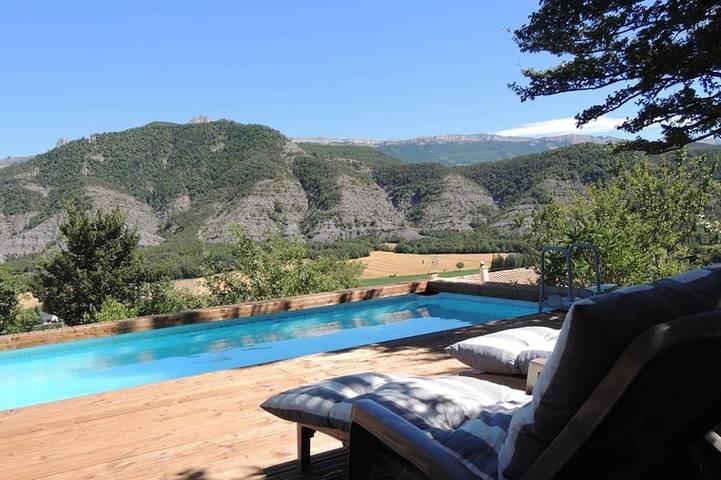 Gîte pour 4 personnes, avec piscine et jardin dans Marcoux - 4