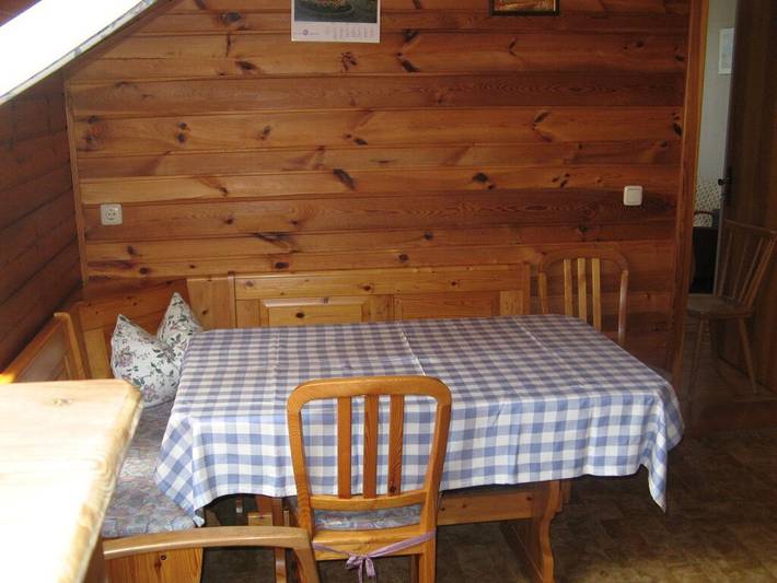 Reizendes Landhaus in der Nähe des Waginger Sees mit Balkon und Zugang zum Garten in Taching am See, Rupertiwinkel