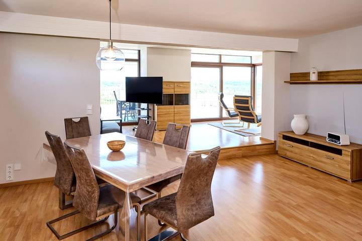Ferienwohnung für 4 Personen, mit Balkon und Terrasse in Daun - 4