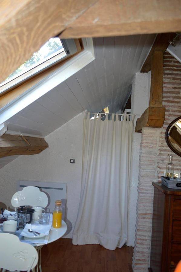 Maison lamrique welcome you to one of their rooms Dogs are also welcomed in Saint-Jean-le-Blanc, Vallée de la Loire