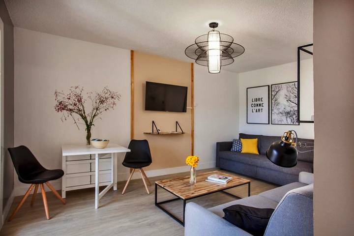 Gîte pour 4 personnes, avec vue et balcon à Bastia - 3