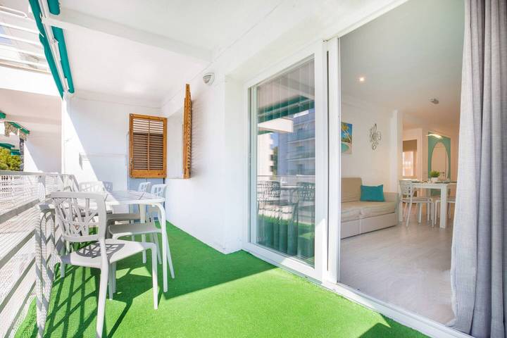 Gîte pour 6 personnes, avec terrasse à Salou - 2