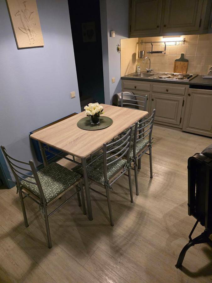 Gîte pour 4 personnes, avec vue et balcon dans Membre - 2