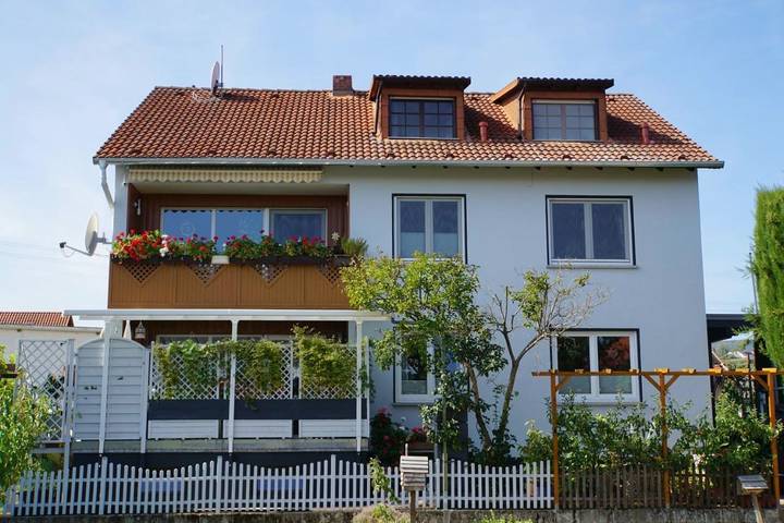 Ferienwohnung für 2 Personen, mit Terrasse und Garten in Kallstadt