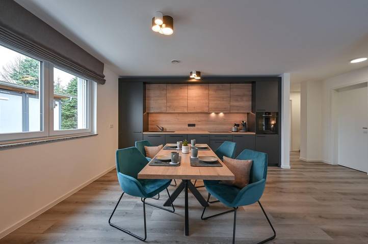 Ganze Wohnung, Ferienappartementhaus Stock - Ferienwohnung Nr. 4 in Friedrichshafen, Region Bodensee-Oberschwaben