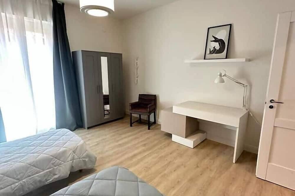 Appartamento intero, Sesto Hub: Design 3 Balconi tra fiume e Leonardo in Sesto Calende, Comune di Sesto Calende