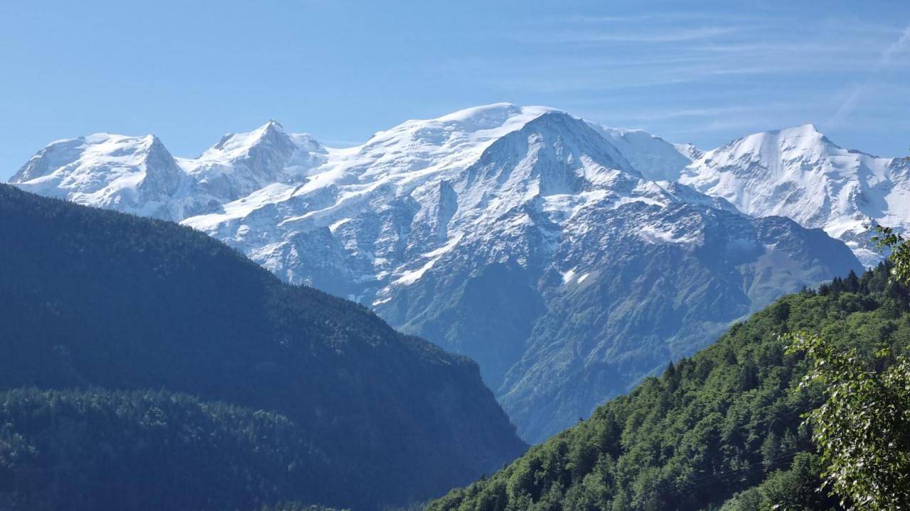 Double Room with Mountain View in Servoz, Région de Bonneville