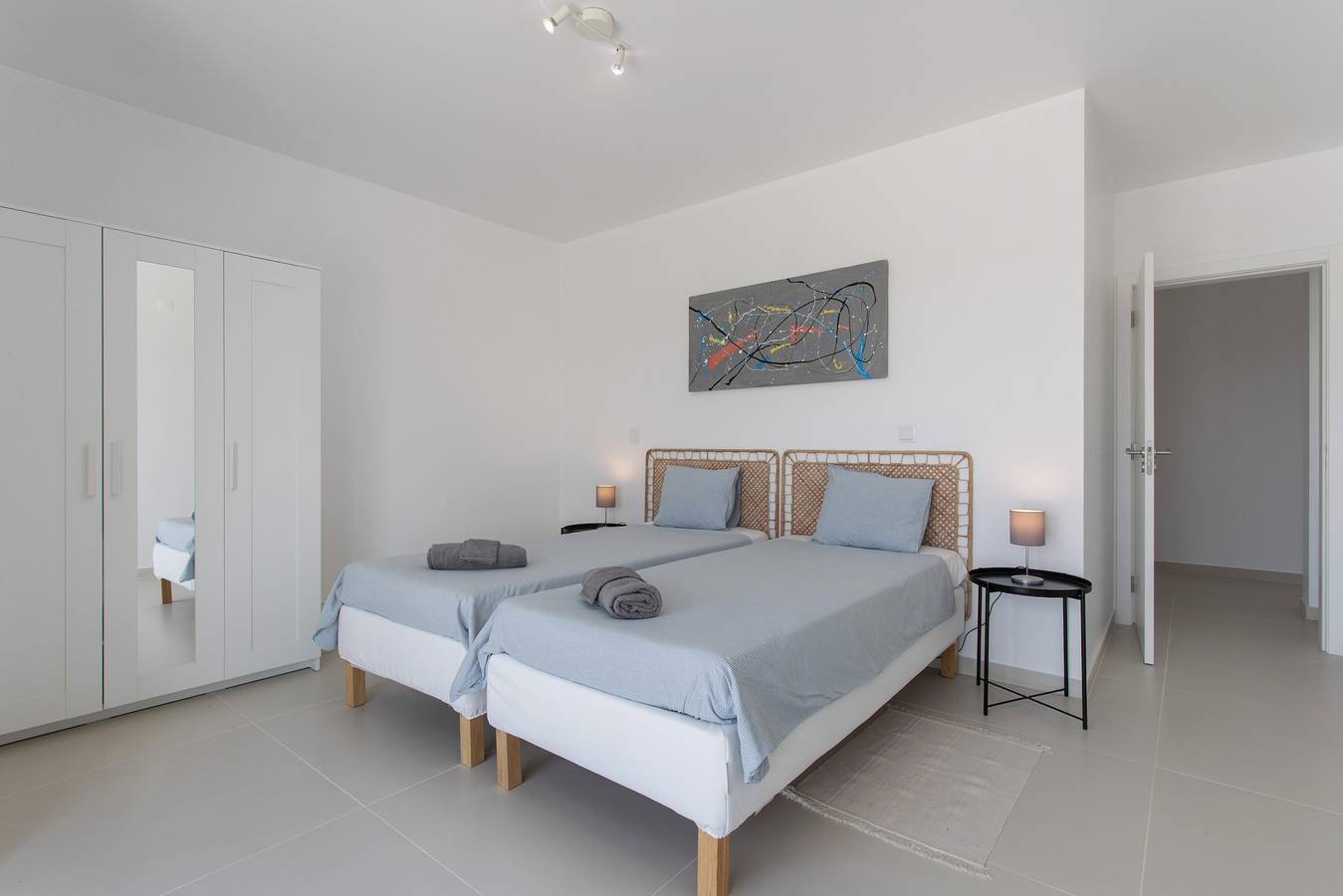 Zimmer 'Moon' mit Bergblick, gemeinschaftlichem Pool und Wlan in Lourinhã, Lissabon Distrikt