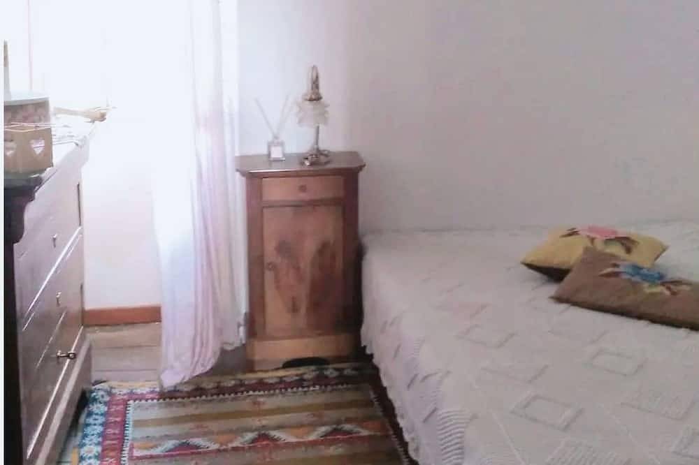 Ganze Wohnung, Wohnung \"Authentisches korsisches Haus\ in San-Giovanni-di-Moriani, Corte und Umgebung