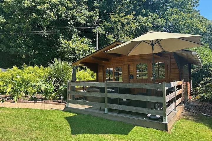 Gîte pour 2 personnes, avec jacuzzi et jardin dans Saint-Gilles-de-Crétot