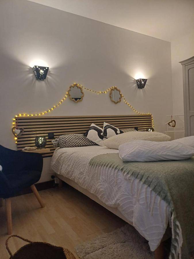 Cottage pour 2 personnes, avec vue ainsi que jardin et terrasse à Oherville