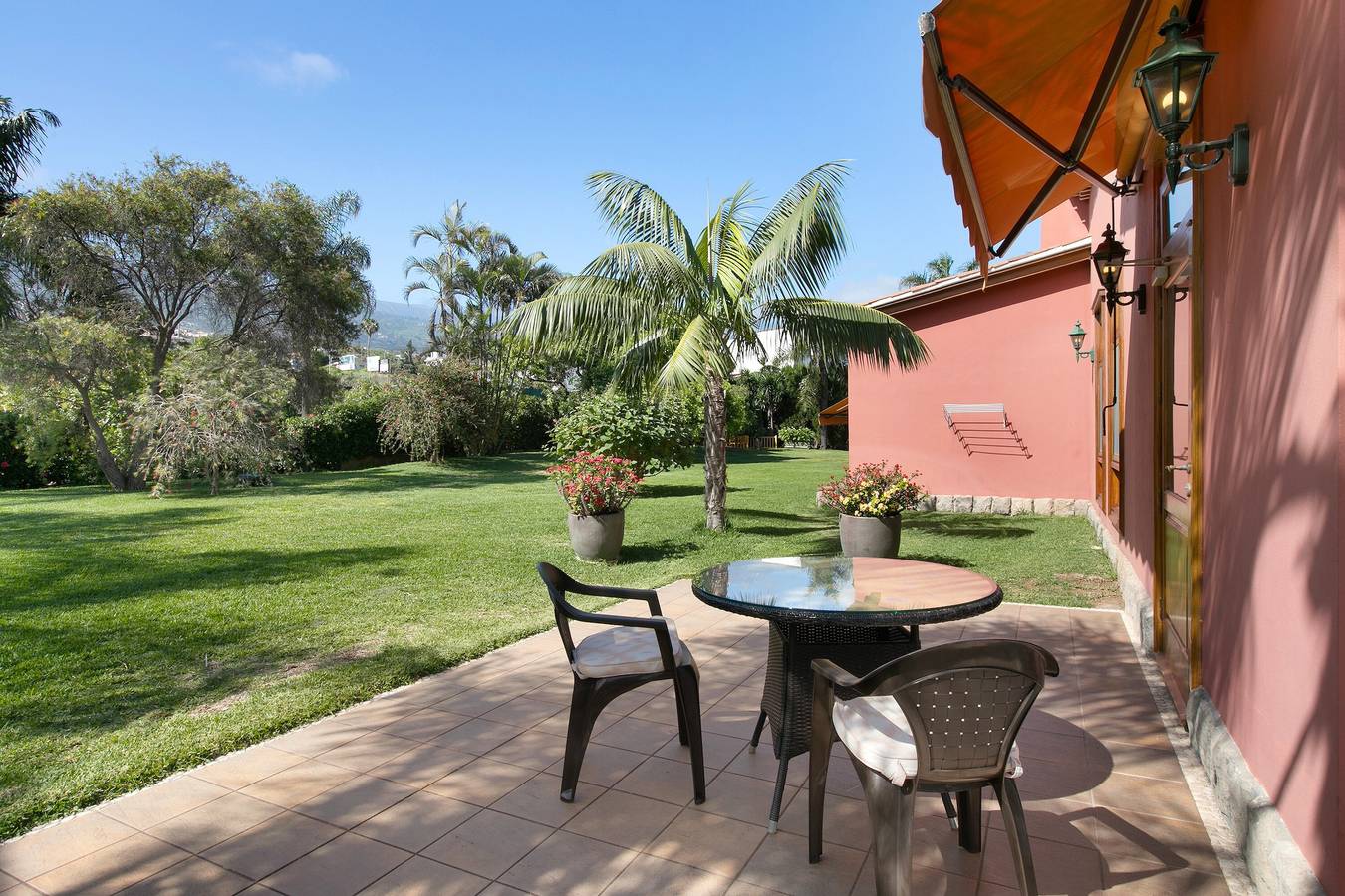 Ganze Wohnung, Ferienwohnung 'Finca Robles 1' mit Meerblick, Wlan und Klimaanlage in Los Rechazos, La Orotava