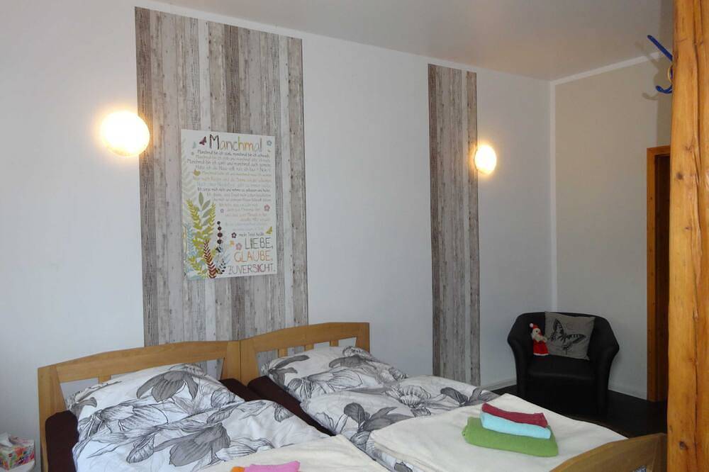 Ganze Wohnung, Ferienwohnungen Haus Leonore - Fewo 2 in Stendal, Altmark