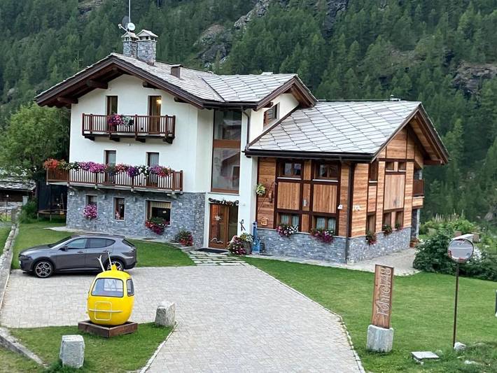Albergo a gestione familiare per 2 persone, con terrazza e giardino nonché panorama - 1