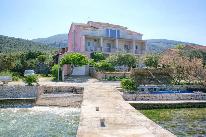 Ganze Wohnung, 1-Zimmer-Ferienwohnung am Strand Kneza (Korcula) A-167-a in Račišće (Dalmatien), Korcula