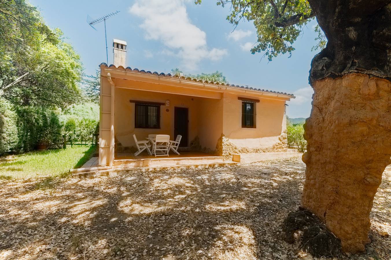 Finca 'Casa El Chopo' mit Gemeinschaftspool in Alájar, Sierra de Aracena y Picos de Aroche