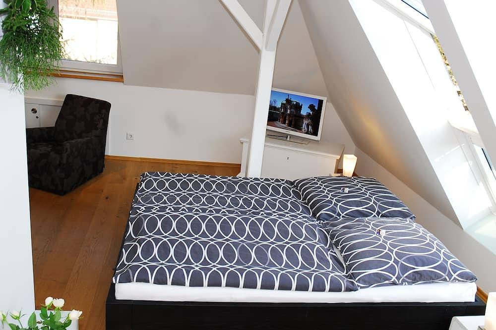 Ganze Wohnung, So Individuell Wie Unsere Gäste. in Laubegast, Dresden