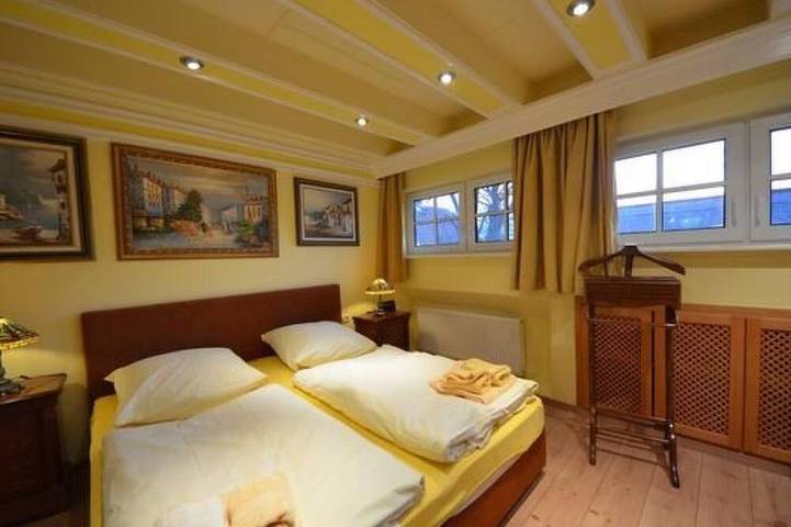 Ferienhaus für 8 Personen, mit Garten in Groß Zicker - 2