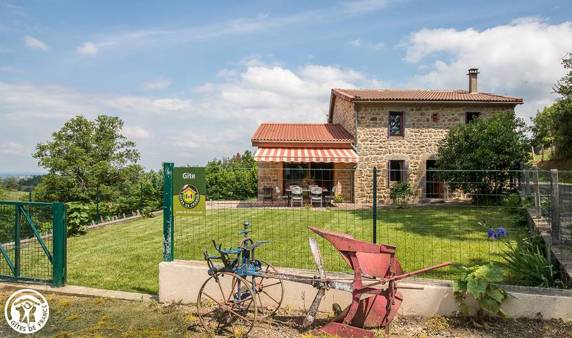 Gîte pour 6 personnes, avec jardin