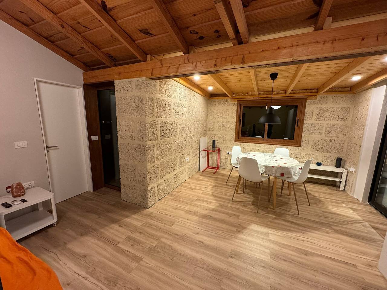 Entire studio, Studio 'Mirador Amanay' with Sea View, Wi-Fi and Air Conditioning in El Draguito, Granadilla de Abona