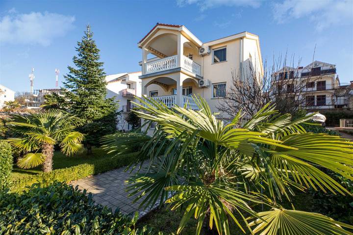 Apartament wakacyjny dla 4 osób, z Balkon w Njivice
